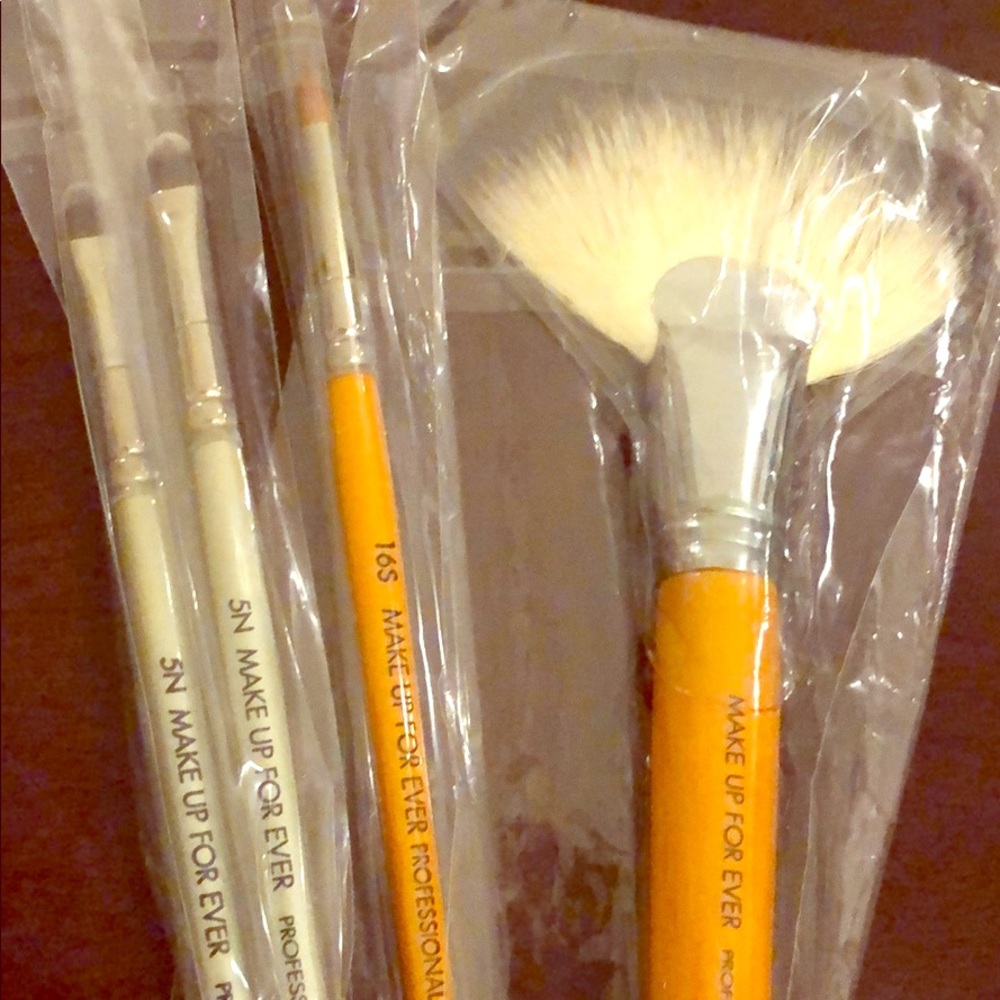Makeup Forever brushes